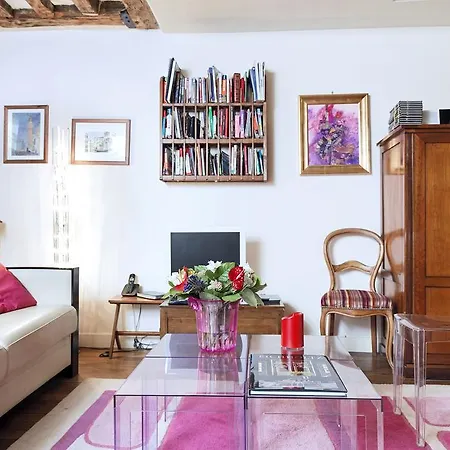 Camallo Daire Paris